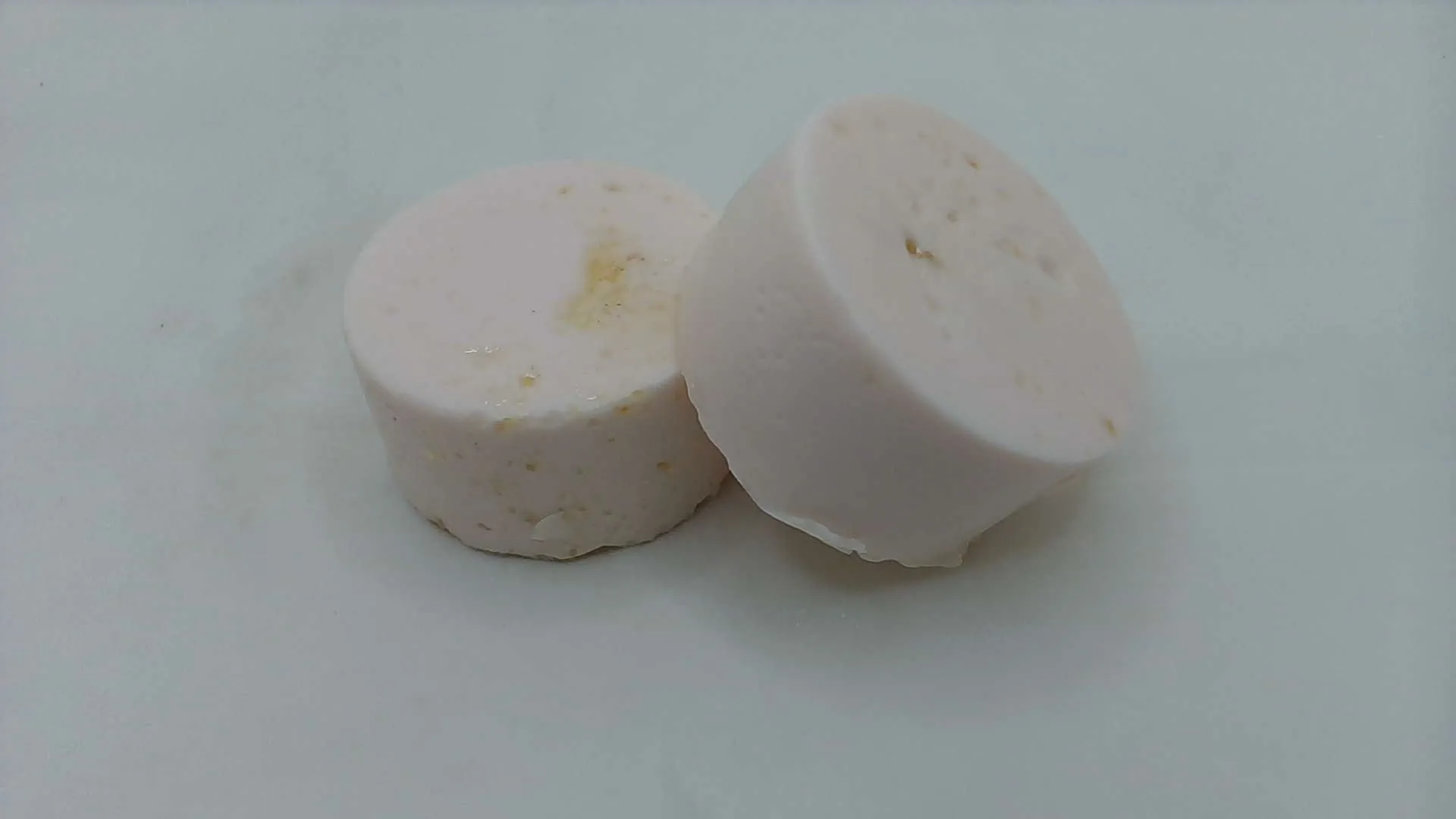 Frankincense and Myrrh in Goatmilk Soap Disks